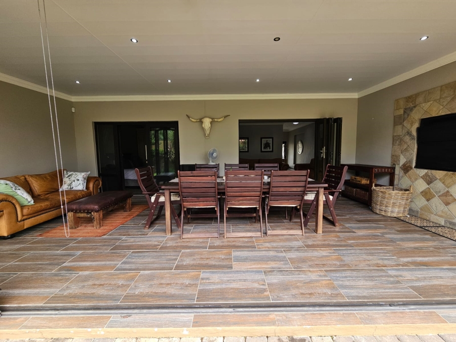 5 Bedroom Property for Sale in Jim Fouchepark Free State